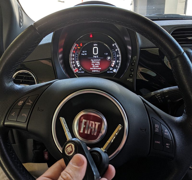 Fiat 500 Car Key Replacement Service in Studio City